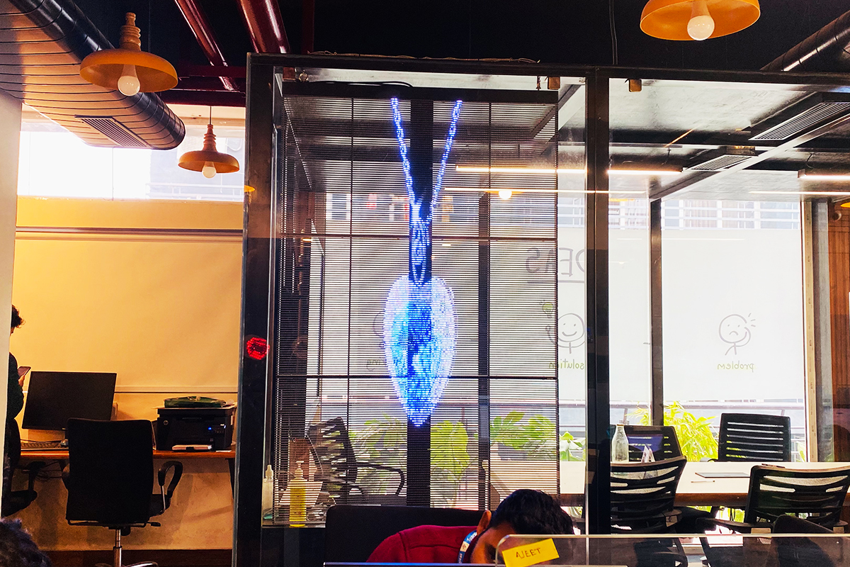 Transparent-LED-wall